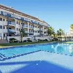 Apartamento 1 Bedroom Lovely In