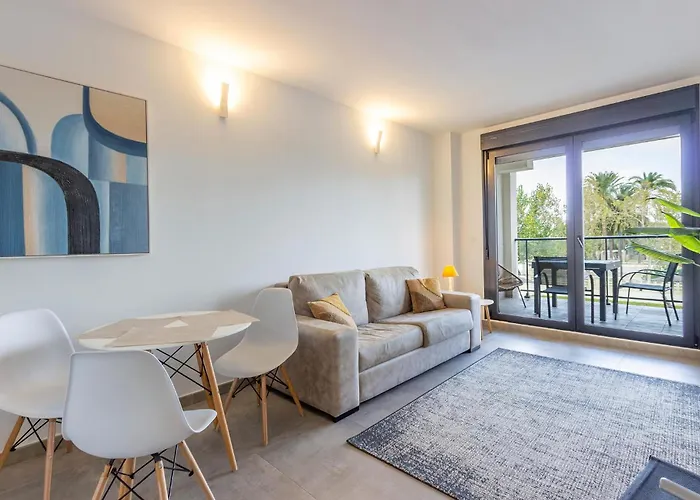 Appartement 1 Bedroom Lovely In *